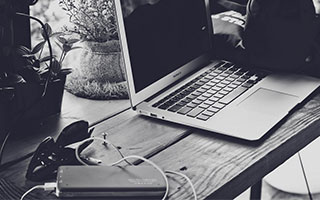 开云体育备用网址-体育教师教学创新能力提升路径研究，浅谈体育院校教师的素质创新途径